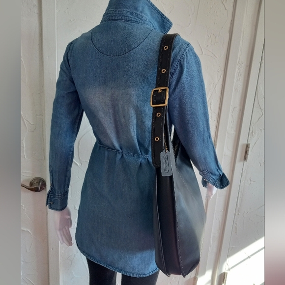 Coach: The Coach Originals Large, Ergo Shoulder Bag 33, Black - Picture 7 of 16